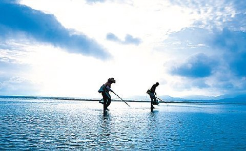 惠州巽寮湾：海中畅泳