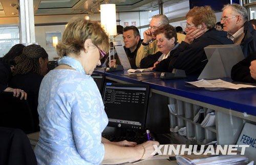 点击图片进入第一页
