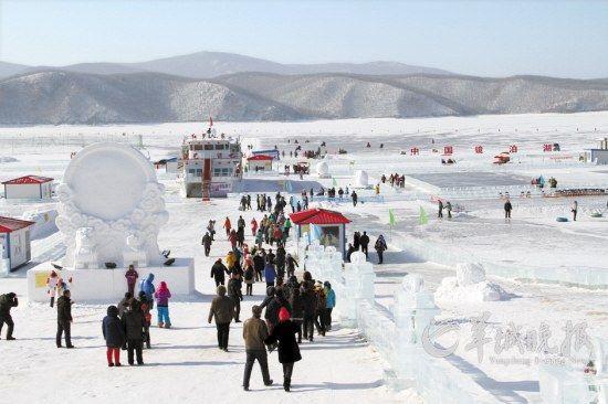 镜泊湖冰雪游乐区 宫俊峰摄