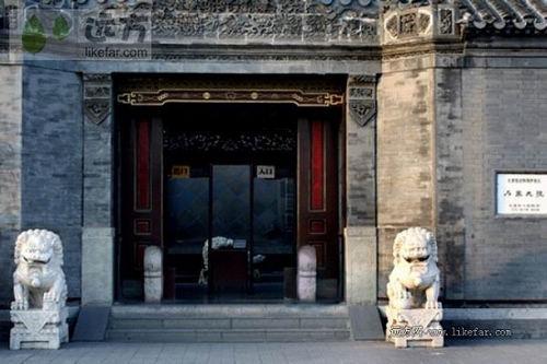 点击图片进入下一页