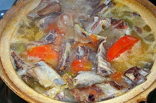 丽江腊排骨火锅