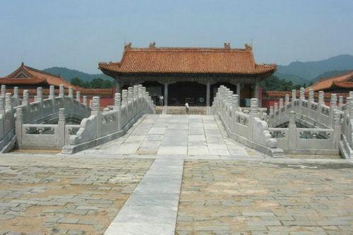 新浪旅游配图：玉带桥 来源：思泉的新浪博客