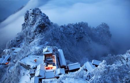 雪后武当山