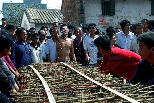 点击图片进入下一页