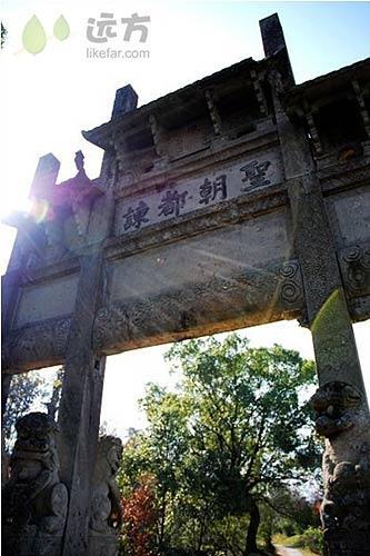 点击图片进入下一页