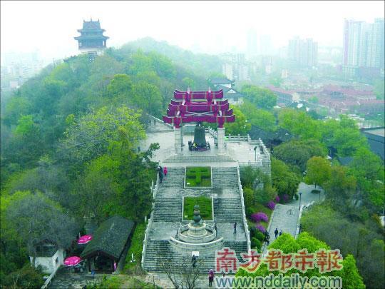 点击图片进入下一页