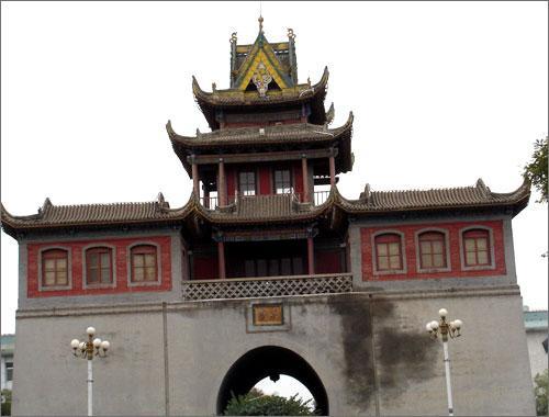 点击图片进入下一页
