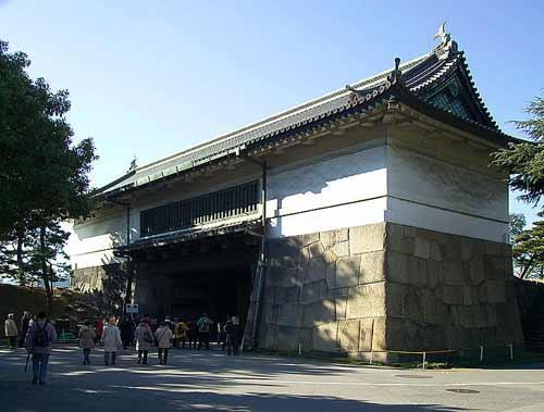皇居桔梗门