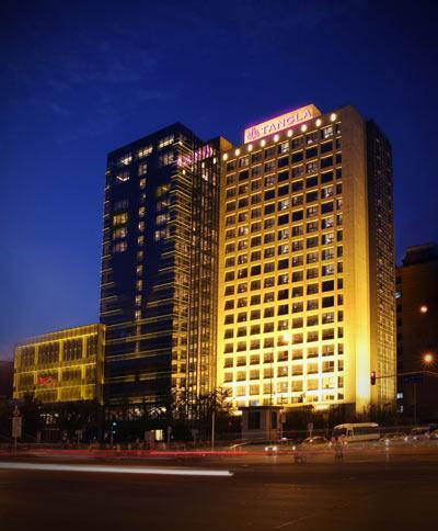 北京唐拉雅秀酒店夜景图