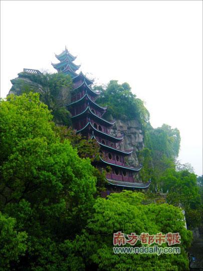 点击图片进入下一页