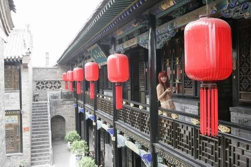 点击图片进入下一页