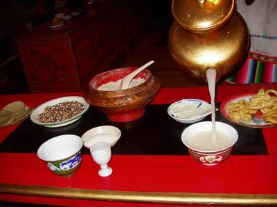 点击图片进入下一页