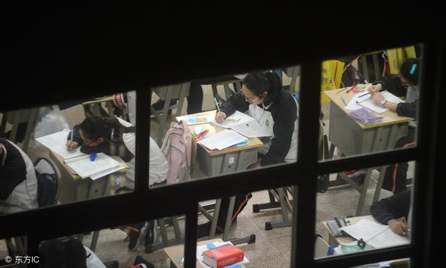 初三同学注意,晚自习做到这几点,将是你进重点高中的秘密!|晚自习|作业|错题_新浪新闻