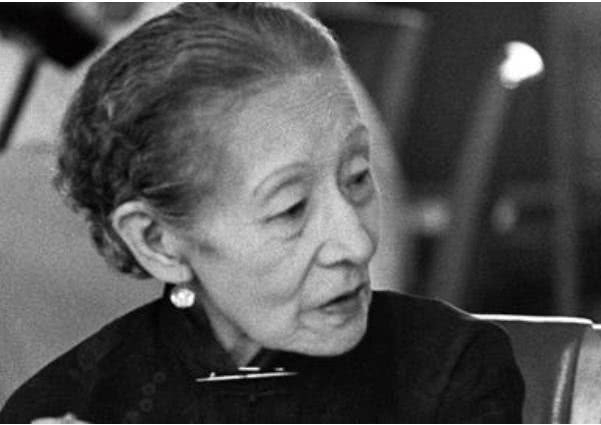 裕容龄：宫墙内翩跹的蝴蝶舞后，中国近现代第一舞女