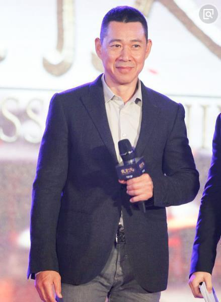 事业一直坎坎坷坷,直到嫁给张博宇后,被靳东一部剧带火!