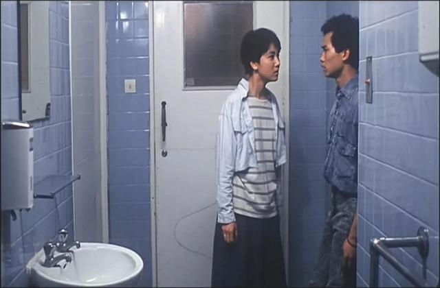 乌鸦“张耀扬”领衔主演!31年了,这部香港黑帮片,至今经典
