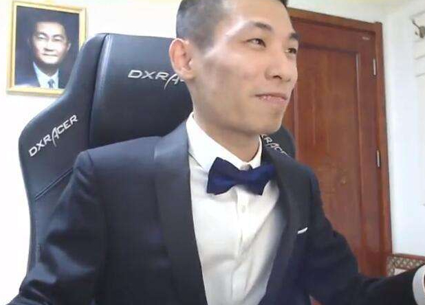 Dota2知名主播冷冷即将达成粉丝牌满级成就 目前现存仅阿冷达成_新浪新闻