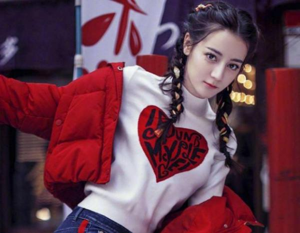 迪丽热巴6年前微博被扒,走红前竟是这样的人,堪比女版古天乐!
