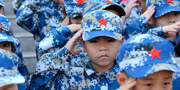 海娃进军营 - 海军叔叔,长大后我就成了你!