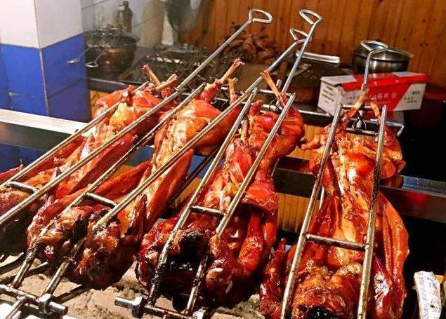 成都网红店“王妈手撕烤兔”,吃货“想吃又不敢吃”