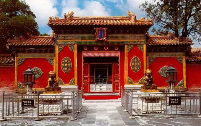 图说丨故宫的“门”,形态各异,各有讲究|神武门|乾清门|太和门|门洞|午门_新浪新闻