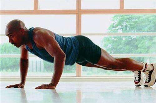 训练三、铁与弹力带