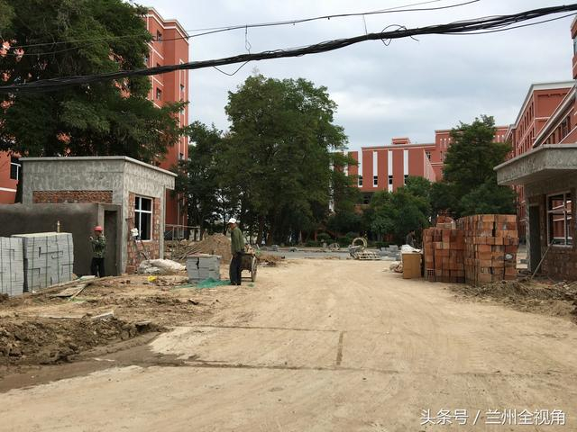 甘肃省经济学校搬迁后变身兰州一中 彭家坪再添一重量级中学_新浪新闻