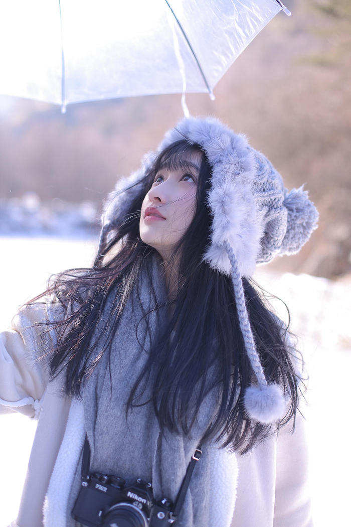 “冰镇女孩”张星禾曝光冬日写真 领略天然美