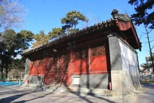 北京“公主坟”有公主吗?游客:建地铁时揭晓了,你不知道吗?