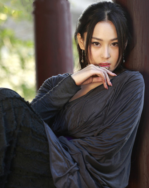 新《天龙八部》康敏是全球最美面孔，剧照比张馨予风情，惊艳了！