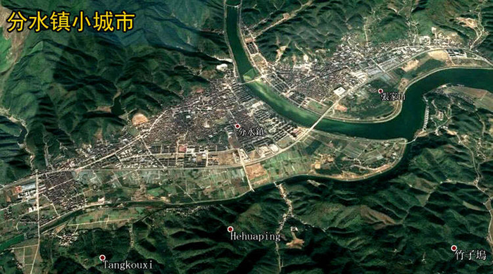 浙江杭州桐庐县最大的镇，曾是一个县，被称为“制笔之乡”_新浪新闻