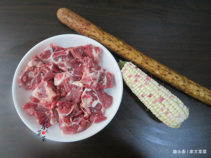 猪身上哪个部位骨头肉最美味?牢记这诀窍,不管煮啥汤都好喝!