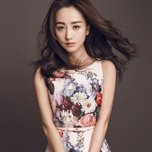 她81年出生貌美如花,出演影视剧一直做配角,就是不火