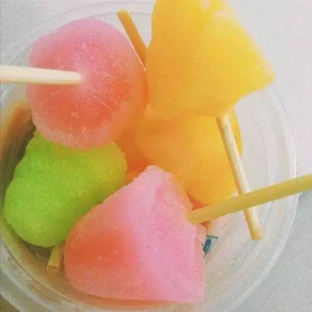 童年最受欢迎的5款冰棍,每人最少吃过2种,全吃过的“家里有矿”|雪糕|巧克力|冰棒|左右|口味_新浪新闻