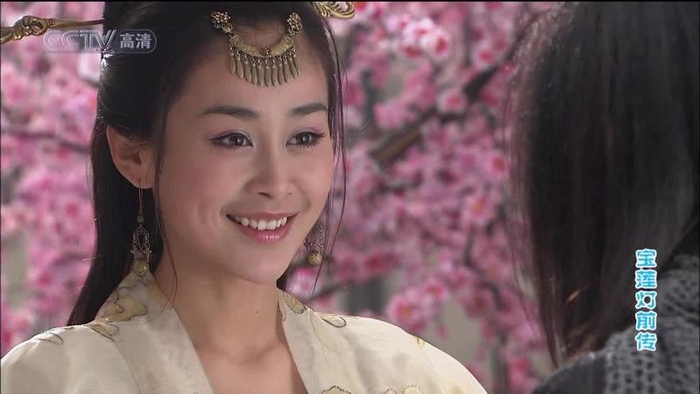 颜值巅峰时的周扬出演的这个角色,完全就是我们童年时女神_新浪新闻