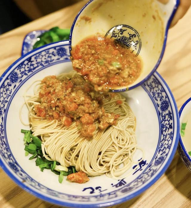 美食攻略|上海最好吃的七家面馆,值得收藏!