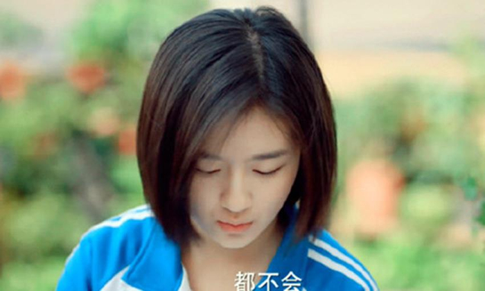 《原来你还在这里》:程铮苏韵锦的3套校服,真是青春洋溢