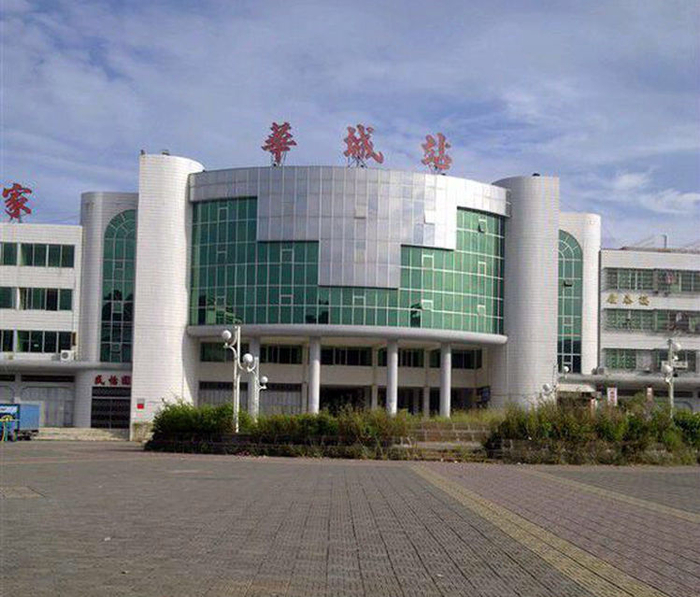 广东梅州五华县最大的镇,曾是老县城所在地,拥有火车站