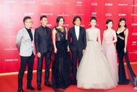 上海电影节大龄女明星未PS照片曝光