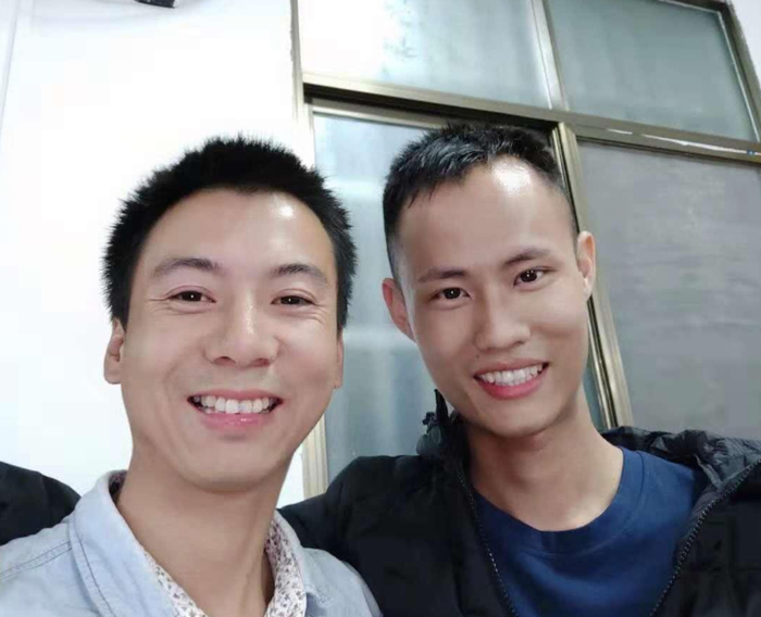 华农兄弟与王刚联动,发出“宽油警告”,竹鼠:现在慌得不行