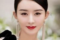 赵丽颖复工:事业与家庭都能兼顾的女人,都是狠角色