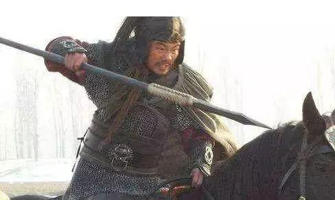 屹立在虎牢关的五根马槊
