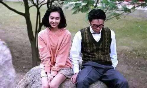周星驰十大经典电影,你看过哪几部_新浪新闻