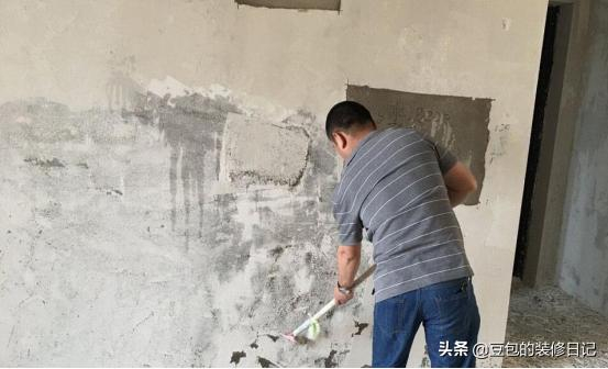 装修房子,墙面需要铲除白灰层吗?抹白灰墙住得安心吗?!