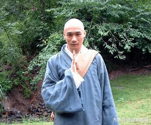 4个版本的虚竹, 前三位都演成了傻大个, 只有他才是真正的经典|新封神榜|天龙八部|韩栋|樊少皇|高虎_新浪娱乐_新浪新闻