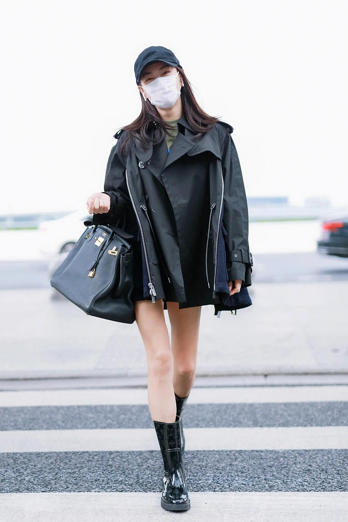 本周女明星街拍看点连连 西装配修身连衣裙