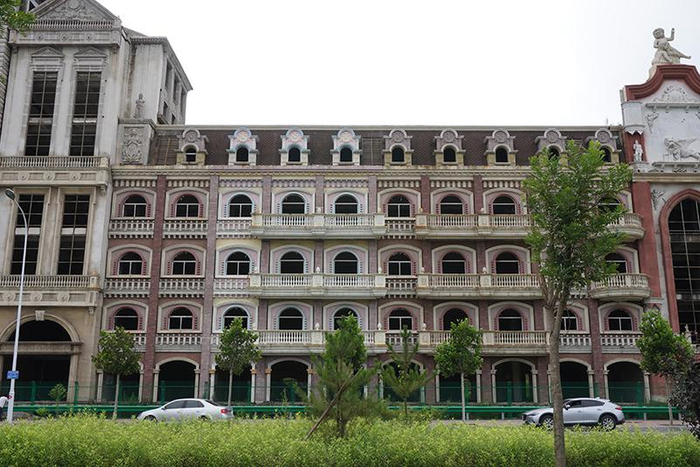 祥云国际的建筑风格 &nbsp;李凯旋摄