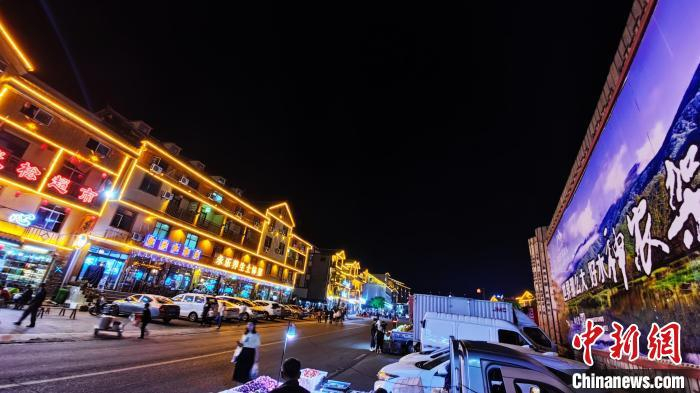 神农架大九湖旅游接待量恢复至去年同期水平。董晓斌 摄