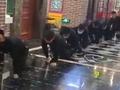 吉林某KTV员工业绩未完成被罚跪地爬行 回应:店长带头大家没觉得是侮辱