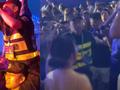 痛仰演出现场征服保安一起嗨 演出后乐队笑评:怕保安保不住工作